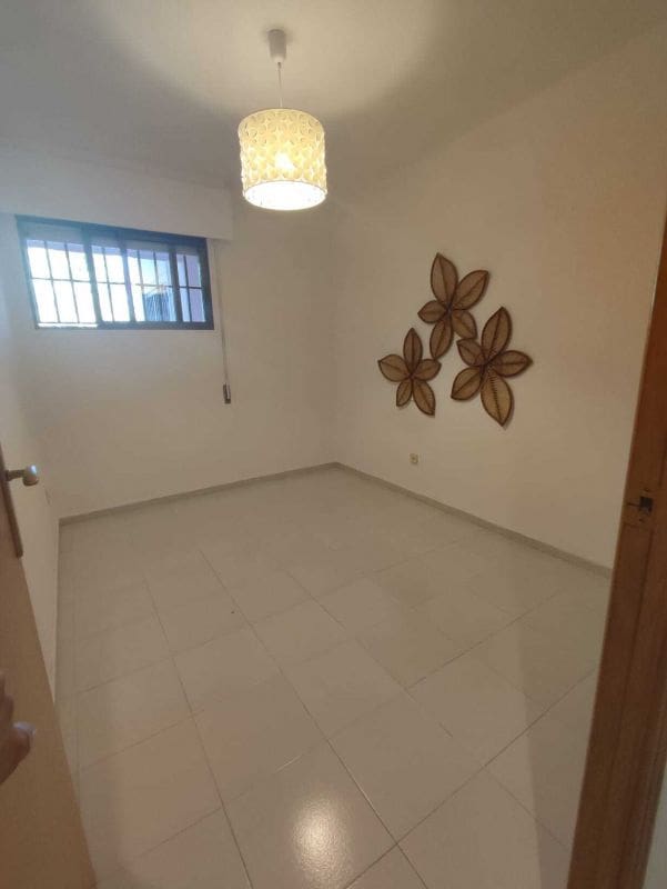 3 camera da letto Appartamento da affittare in Alicante citta con piscina - 1.500 € (Rif: 7852052)