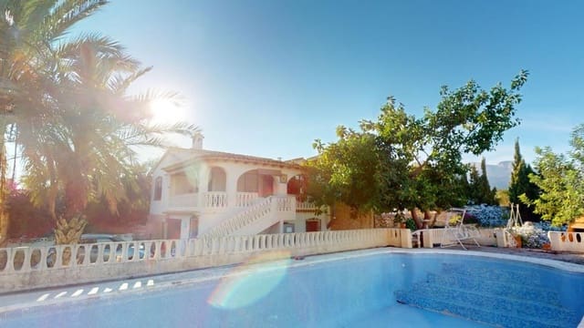 3 soveværelse Villa til salg i Pueblo - Urbanizaciones, Alfaz del Pi / L'Alfàs del Pi - € 450.000 (Ref: 8435578)