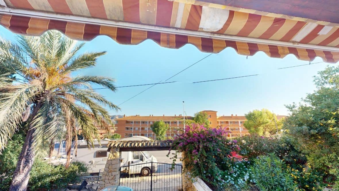 3 soveværelse Villa til salg i Alfaz del Pi / L'Alfas del Pi - € 450.000 (Ref: 8435578)