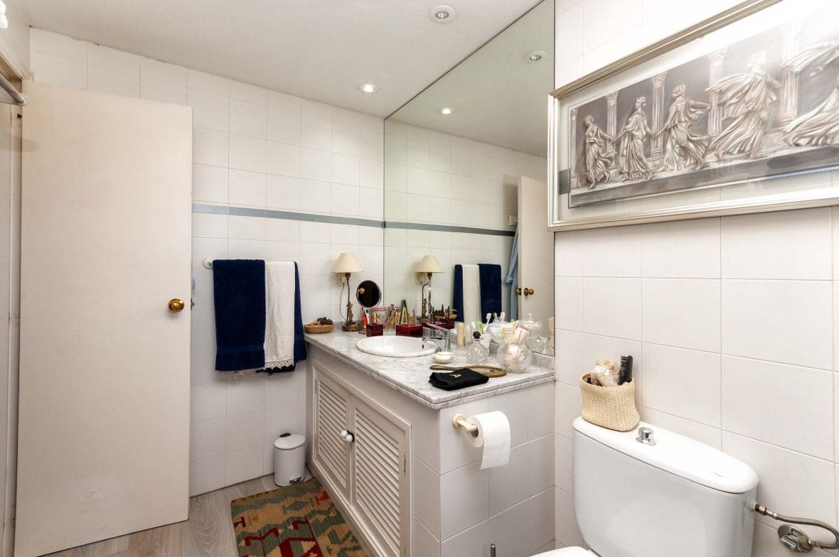 4 bedroom Villa for sale in Muchamiel / Mutxamel with pool - € 450,000 (Ref: 8473383)