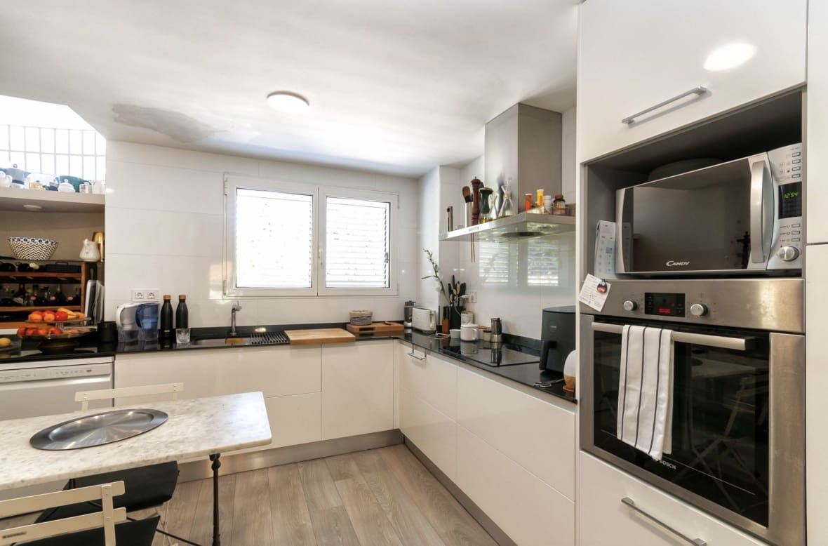 4 bedroom Villa for sale in Muchamiel / Mutxamel with pool - € 450,000 (Ref: 8473383)