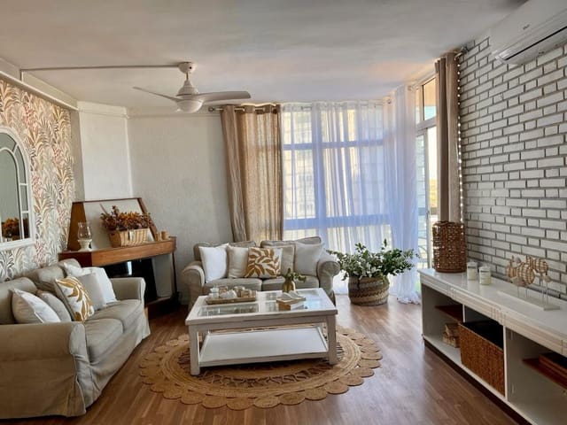 3 slaapkamer Flat te koop in Vistahermosa, Alicante stad met zwembad - € 315.000 (Ref: 8676786)