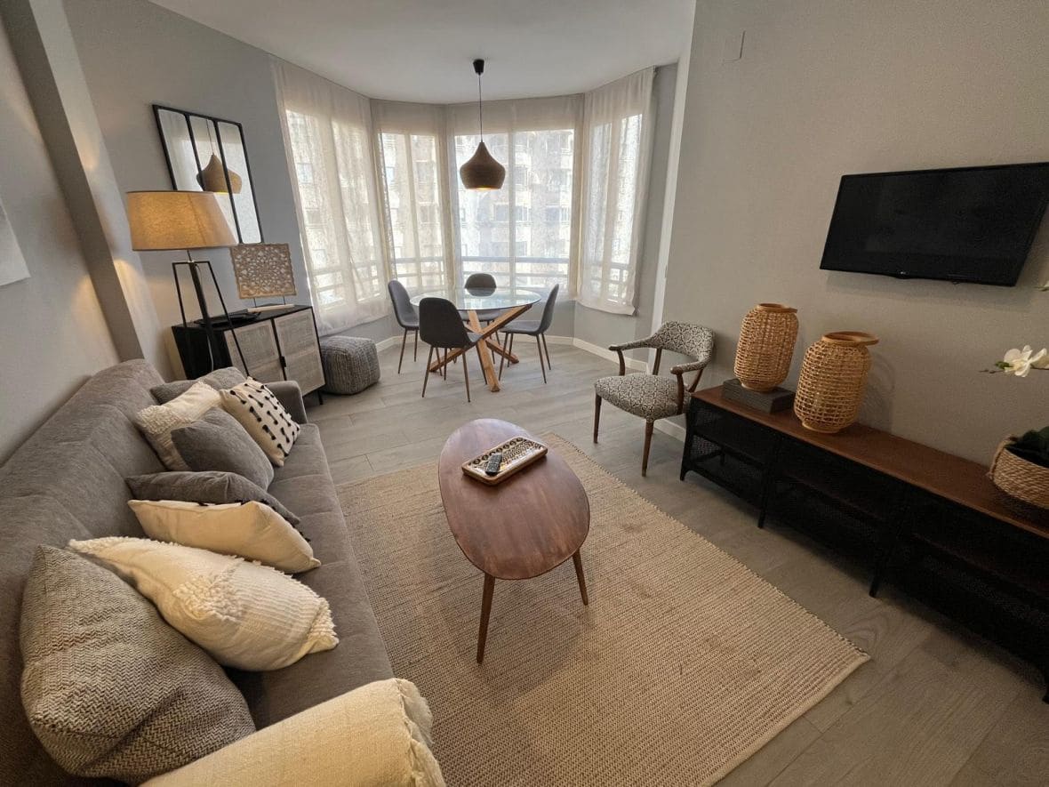 1 makuuhuone Huoneisto vuokrattavana paikassa El Campello mukana uima-altaan - 1 100 € (Ref: 8734620)