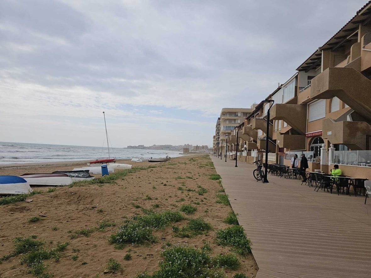 2 slaapkamer Flat te koop in Torrevieja - € 159.000 (Ref: 8861435)