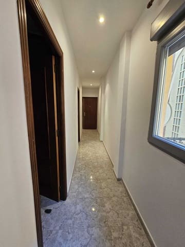 2 soveværelse Lejlighed til salg i Centro Urbano, Benidorm - € 165.000 (Ref: 8865701)