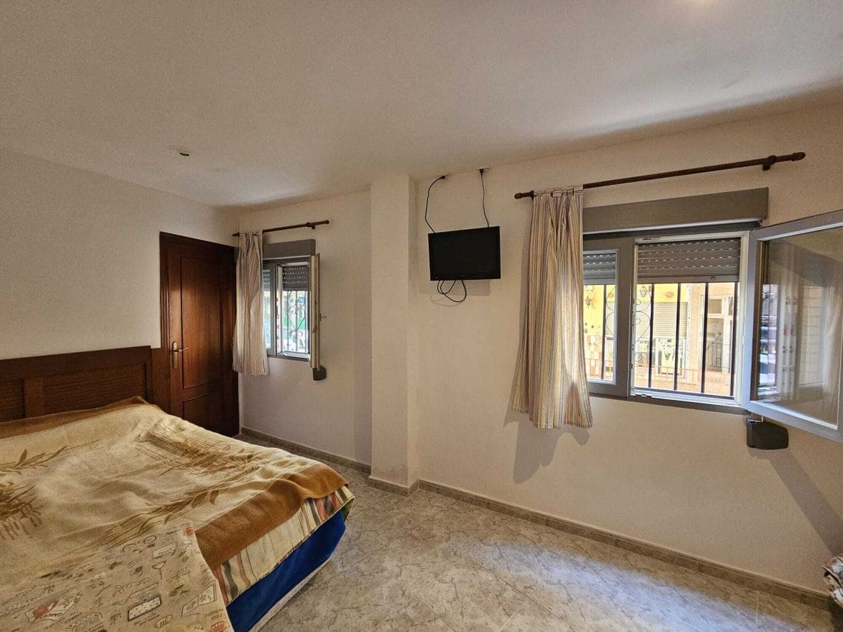 2 soveværelse Lejlighed til salg i Benidorm - € 165.000 (Ref: 8865701)
