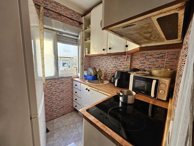 2 soveværelse Lejlighed til salg i Centro Urbano, Benidorm - € 165.000 (Ref: 8865701)