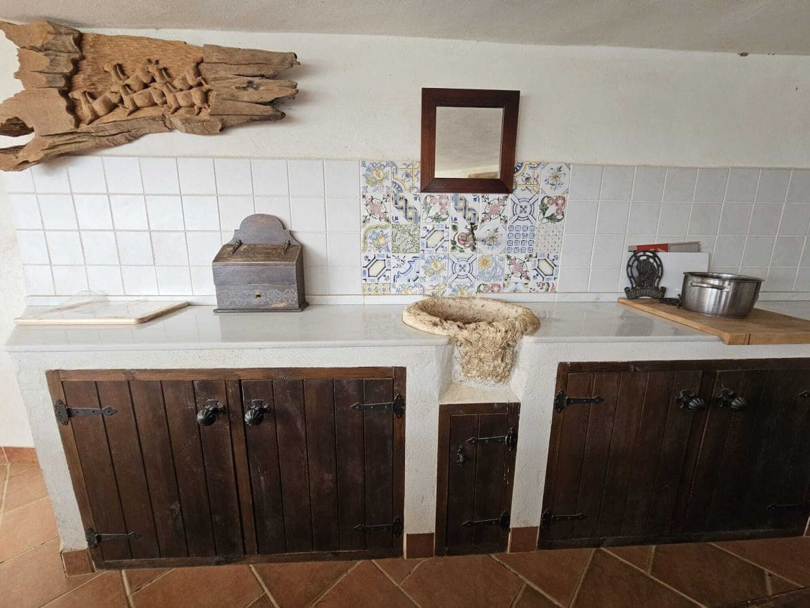 8 soveværelse Byhus til salg i Calarreona - € 850.000 (Ref: 8879214)