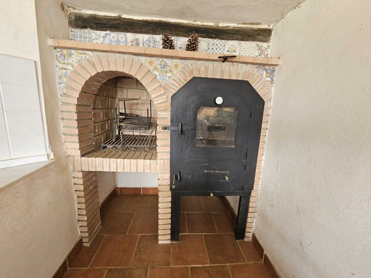 8 soveværelse Byhus til salg i Calarreona - € 850.000 (Ref: 8879214)