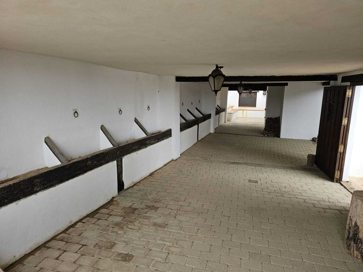 8 soveværelse Byhus til salg i Calarreona - € 850.000 (Ref: 8879214)