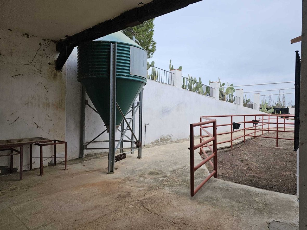 8 soveværelse Byhus til salg i Calarreona - € 850.000 (Ref: 8879214)