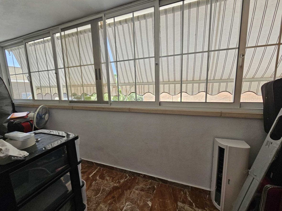 4 soveværelse Bungalow til salg i Alicante by med swimmingpool - € 589.900 (Ref: 9047222)