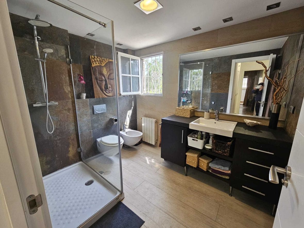 4 soveværelse Bungalow til salg i Alicante by med swimmingpool - € 589.900 (Ref: 9047222)