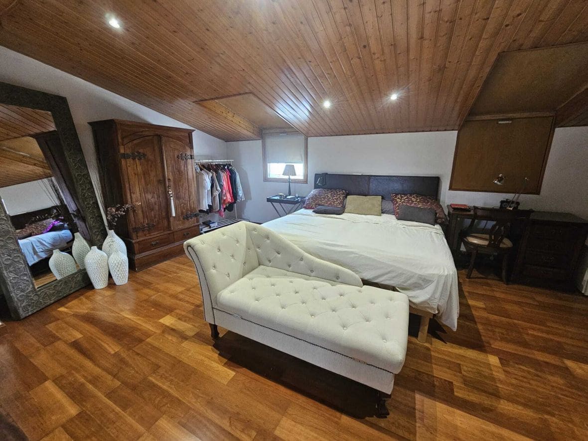 4 soveværelse Bungalow til salg i Alicante by med swimmingpool - € 589.900 (Ref: 9047222)