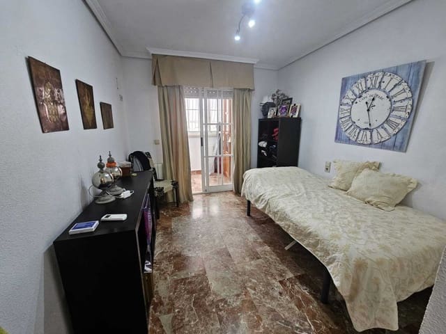 4 Zimmer Bungalow zu verkaufen in Albufereta, Alicante / Alacant Stadt mit Pool - 589.900 € (Ref: 9047222)