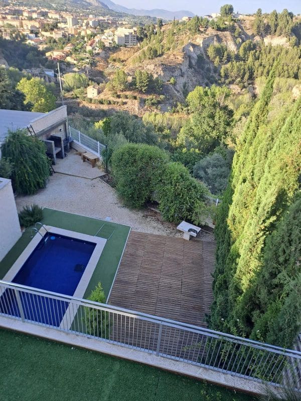 4 soveværelse Villa til salg i Alcoy / Alcoi - € 399.000 (Ref: 9203478)