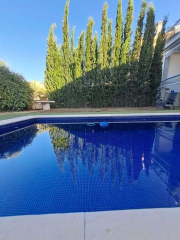 4 soveværelse Villa til salg i Alcoy / Alcoi - € 399.000 (Ref: 9203478)