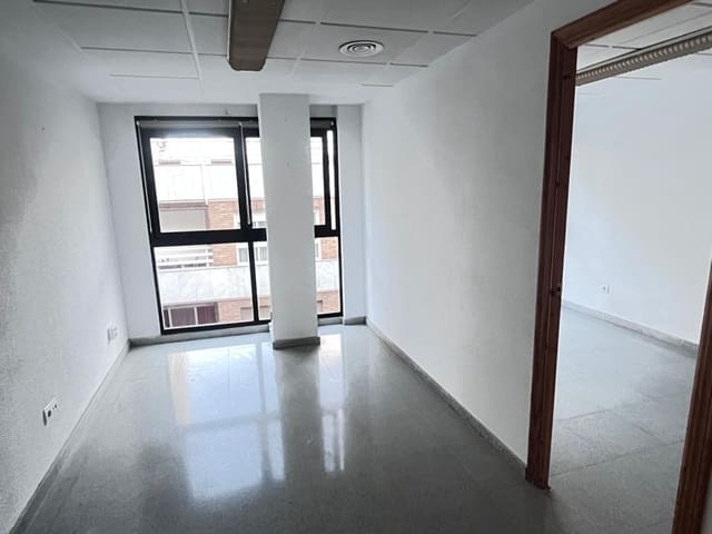 Kontor til leie i Barrio del Centro, Alicante by - € 600 (Ref: 9252551)