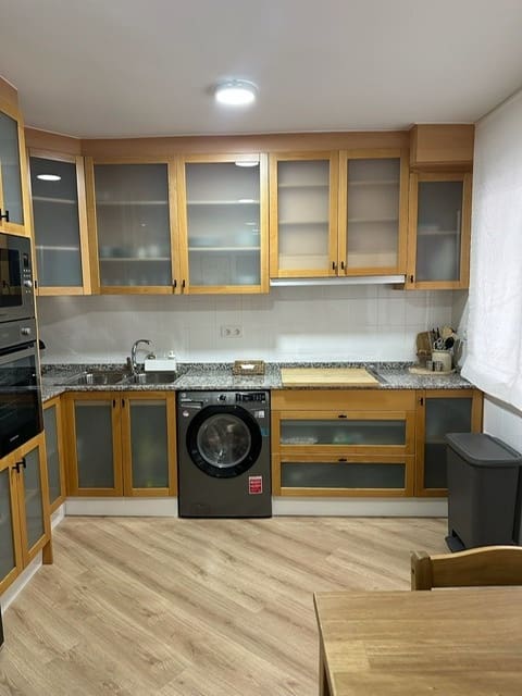 2 sypialnia Mieszkanie do wynajęcia w Miasto Alicante / Alacant - 1 500 € (Ref: 9318077)
