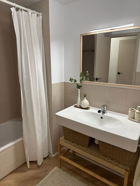 2 sypialnia Mieszkanie do wynajęcia w Miasto Alicante / Alacant - 1 500 € (Ref: 9318077)