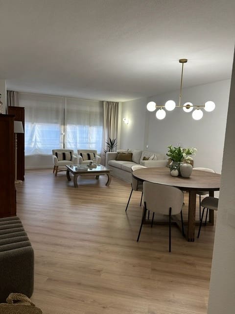 2 sypialnia Mieszkanie do wynajęcia w Miasto Alicante / Alacant - 1 500 € (Ref: 9318077)
