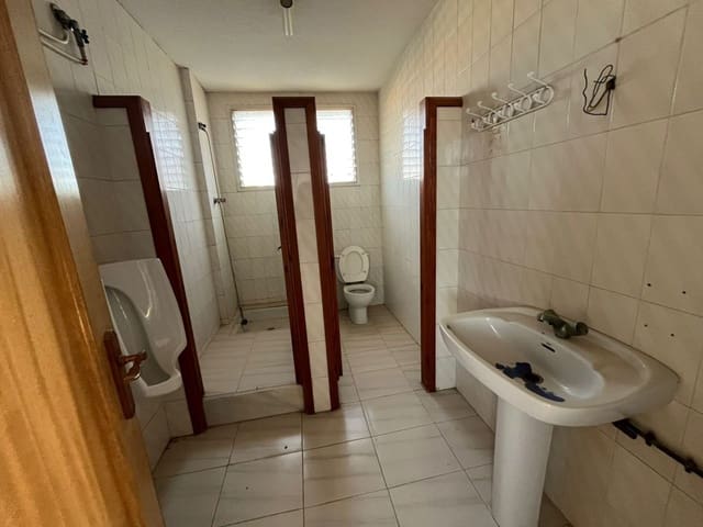 Kantoor te huur in Elda - € 1.000 (Ref: 9325389)