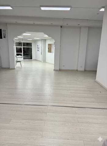 Yritys myytävänä paikassa Elda - 175 000 € (Ref: 9359834)