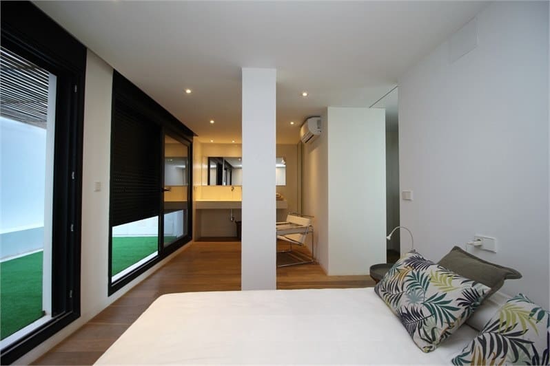 3 bedroom Villa for rent in Alicante / Alacant city - € 2,900 (Ref: 9426926)