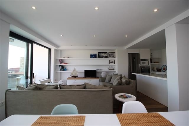 3 soveværelse Villa til leje i Cabo de las Huertas, Alicante by - € 2.900 (Ref: 9426926)