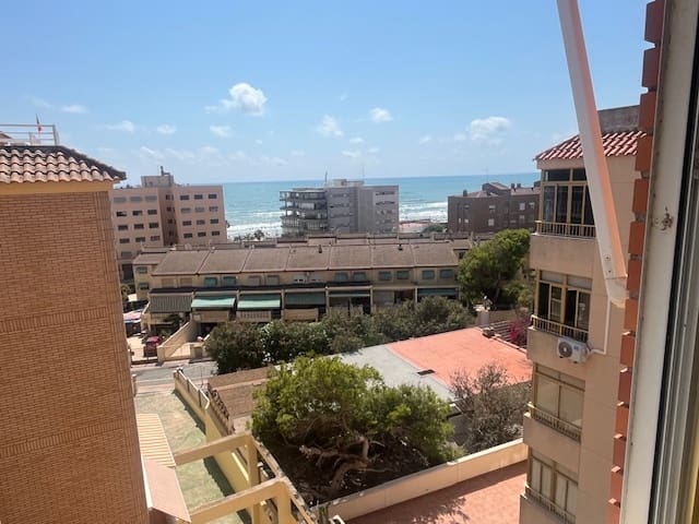 2 bedroom Flat for sale in Guardamar del Segura - € 232,000 (Ref: 9475113)