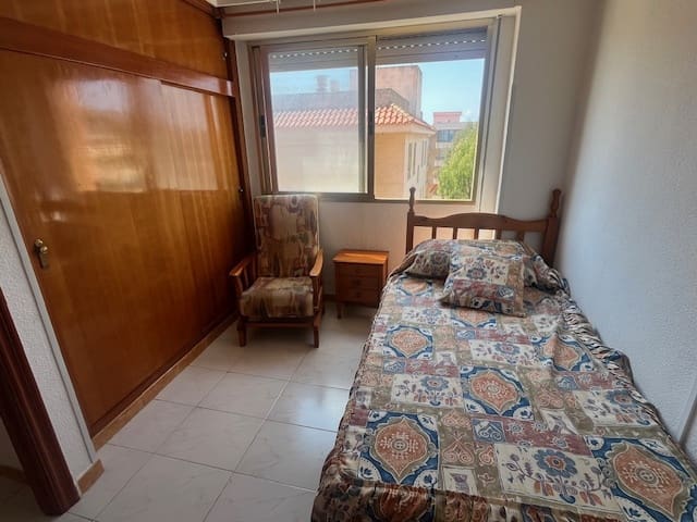 2 bedroom Flat for sale in Guardamar del Segura - € 232,000 (Ref: 9475113)