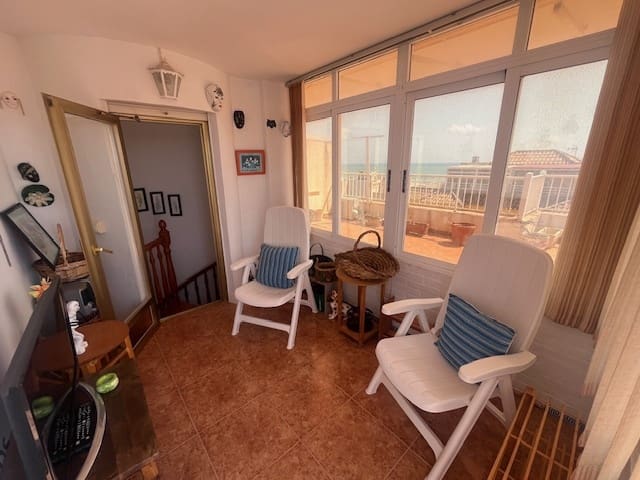 2 bedroom Flat for sale in Guardamar del Segura - € 232,000 (Ref: 9475113)