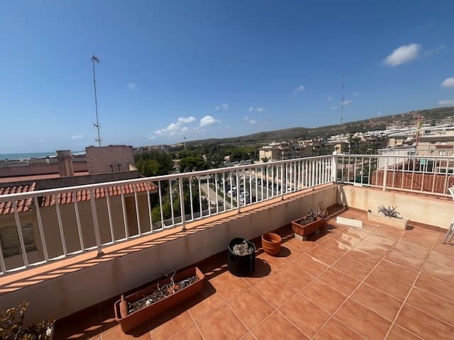 2 bedroom Flat for sale in Guardamar del Segura - € 232,000 (Ref: 9475113)