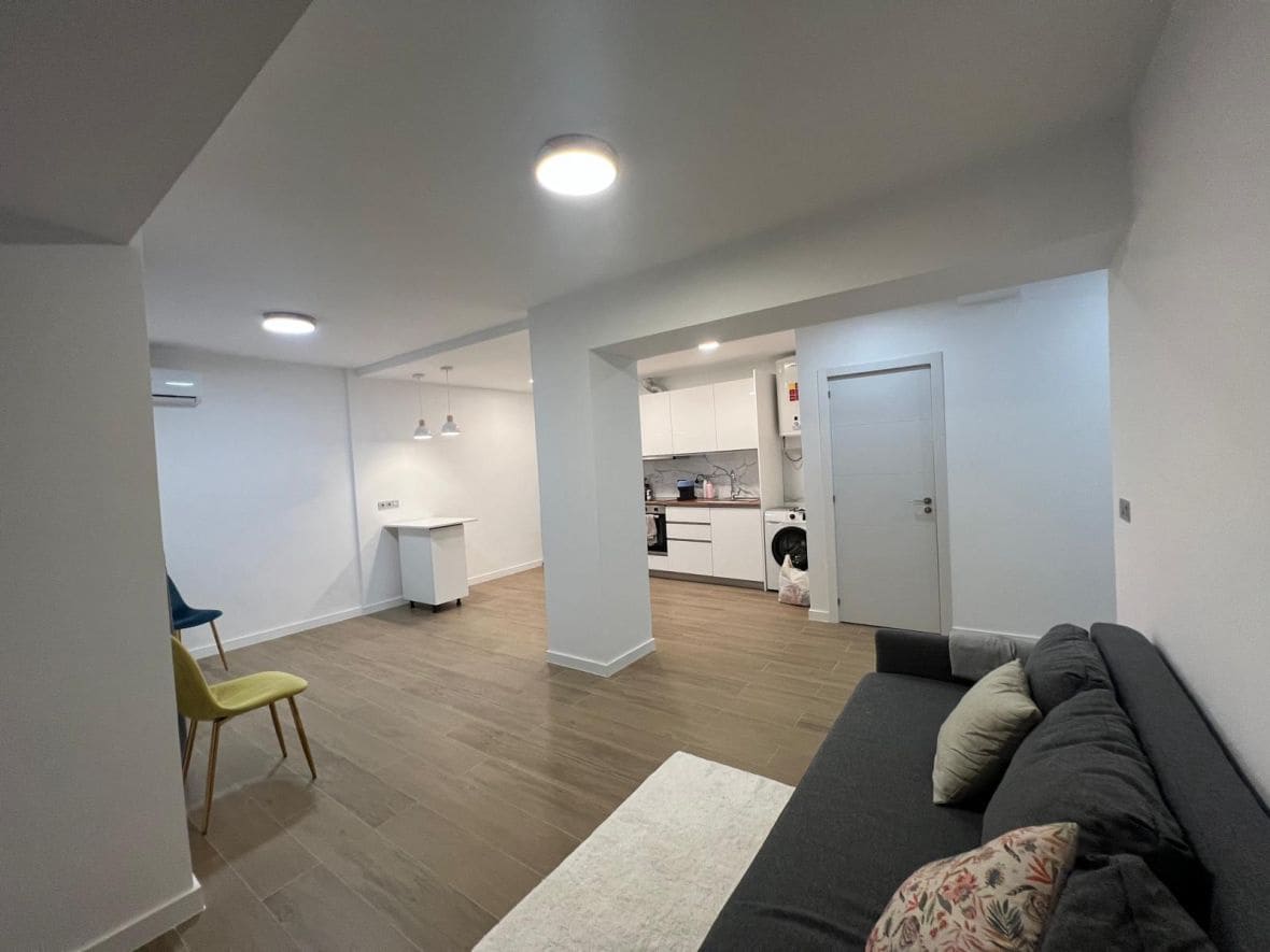 Appartement de 3 chambres à louer à Alicante ville - 1 200 € (Ref: 9475679)