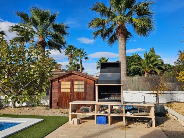 4 soveværelse Villa til salg i Muchamiel / Mutxamel - € 395.000 (Ref: 9510553)