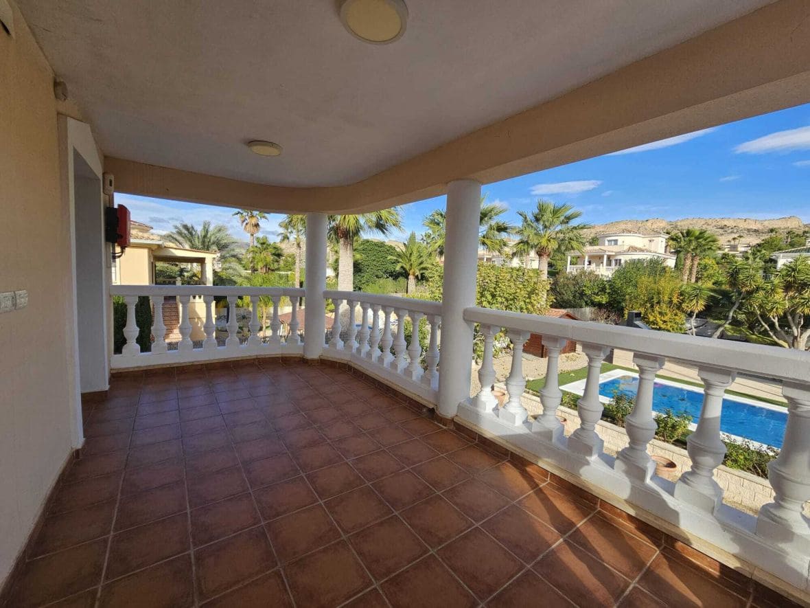 4 soveværelse Villa til salg i Muchamiel / Mutxamel - € 395.000 (Ref: 9510553)