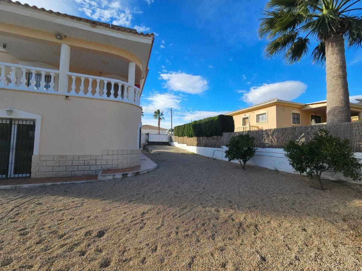 4 soveværelse Villa til salg i Muchamiel / Mutxamel - € 395.000 (Ref: 9510553)