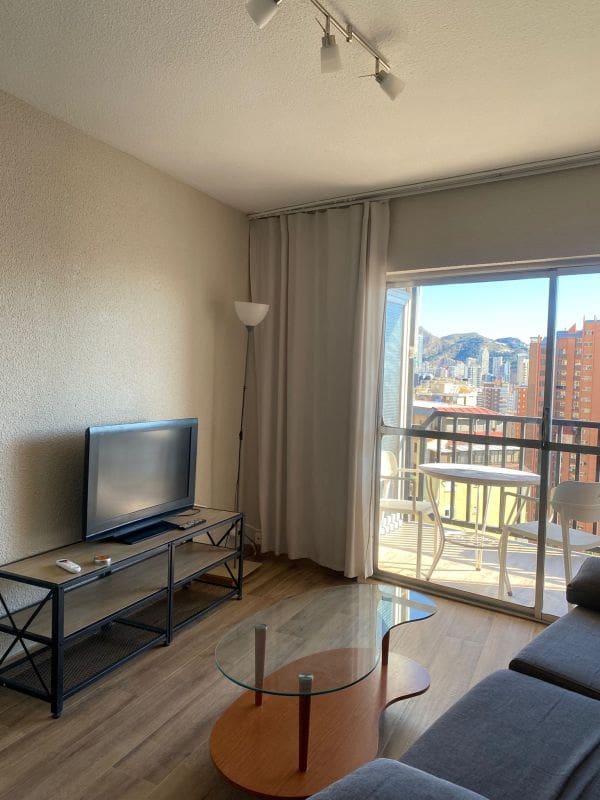 1 bedroom Flat for rent in Benidorm with pool - € 995 (Ref: 9518821)