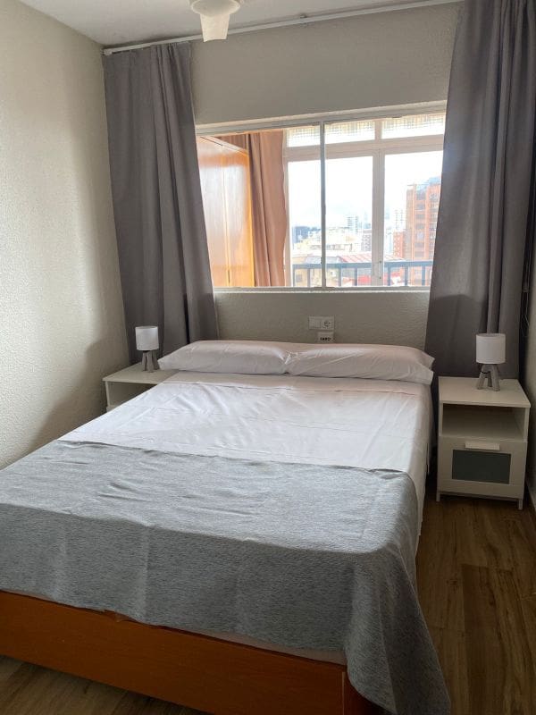 1 bedroom Flat for rent in Benidorm with pool - € 995 (Ref: 9518821)