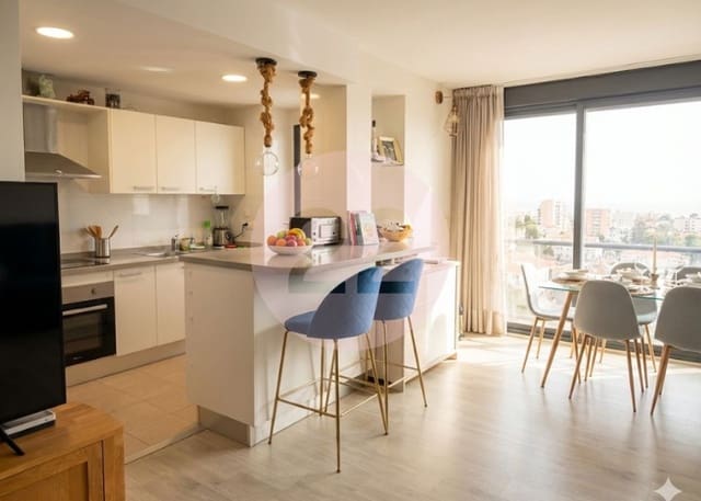 2 soveværelse Lejlighed til salg i PAU, Alicante by med swimmingpool - € 460.000 (Ref: 9544117)