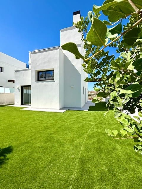 Chalet de 3 habitaciones en Muchamiel / Mutxamel en venta - 450.000 € (Ref: 9557431)