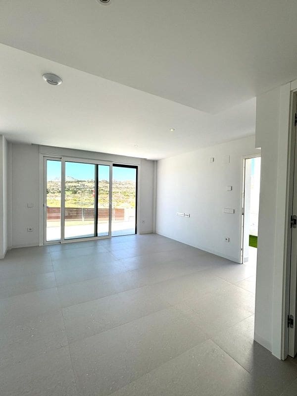 Chalet de 3 habitaciones en Muchamiel / Mutxamel en venta - 450.000 € (Ref: 9557431)