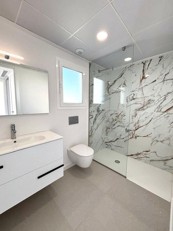 Chalet de 3 habitaciones en Muchamiel / Mutxamel en venta - 450.000 € (Ref: 9557431)