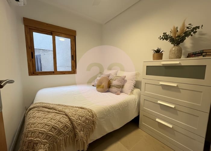 3 sovrum Lägenhet att hyra i El Campello - 1 300 € (Ref: 9565720)