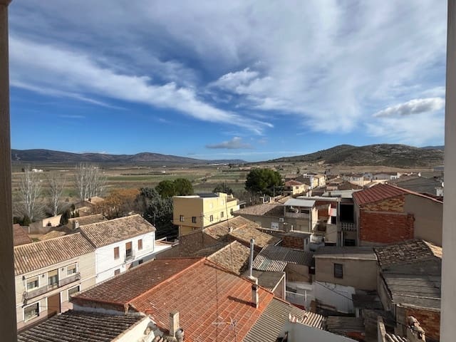 6 makuuhuone Huoneisto myytävänä paikassa Canada - 200 000 € (Ref: 9586809)