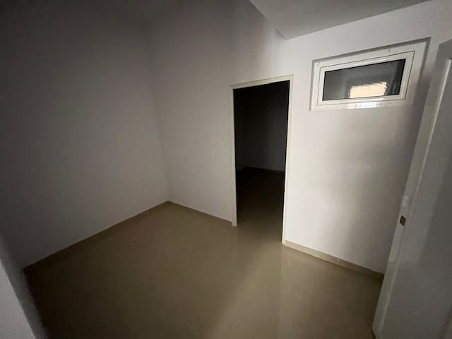 6 makuuhuone Huoneisto myytävänä paikassa Canada - 200 000 € (Ref: 9586809)