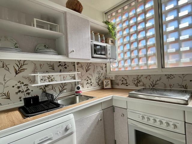 Garage in vendita in Vistahermosa, Alicante città - 285.000 € (Rif: 9628451)