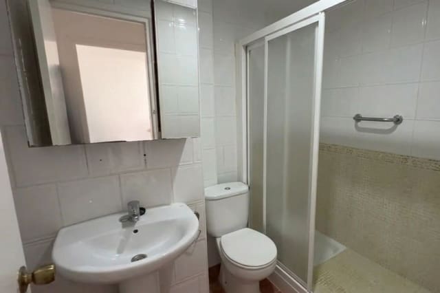 3 bedroom Apartment for rent in Cabo de las Huertas, Alicante / Alacant city with pool - € 1,250 (Ref: 9805874)