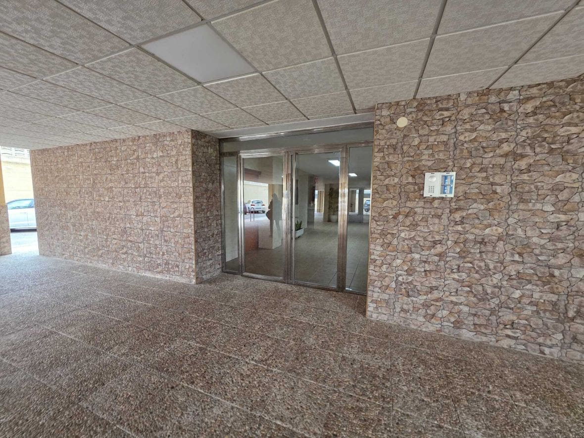 3 bedroom Apartment for rent in Alicante / Alacant city with pool - € 1,250 (Ref: 9805874)