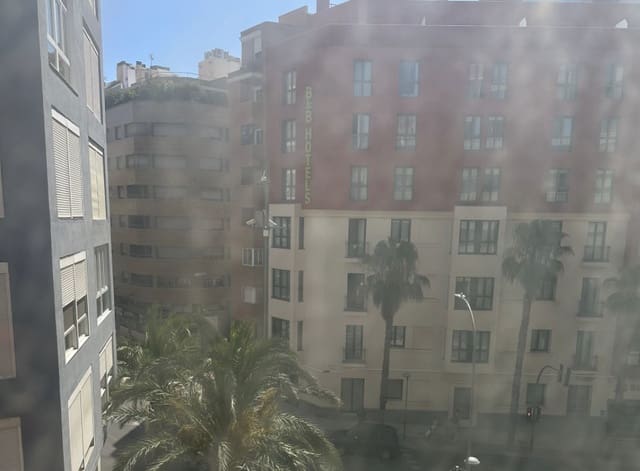 Ufficio in vendita in Santo Domingo, Alicante città - 115.000 € (Rif: 9829625)
